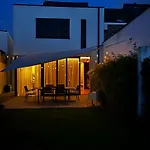 Ferias - Cosy House